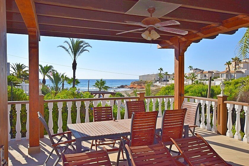 Villa i Alicante, Spanien 6 sovrum, 220 kvm. Nr. 103670
