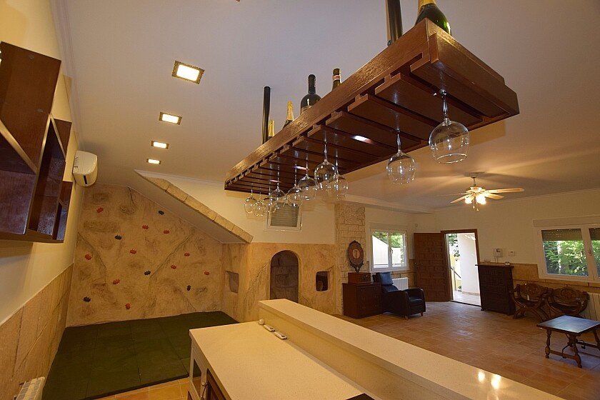 Villa i Alicante, Spanien 6 sovrum, 220 kvm. Nr. 103670