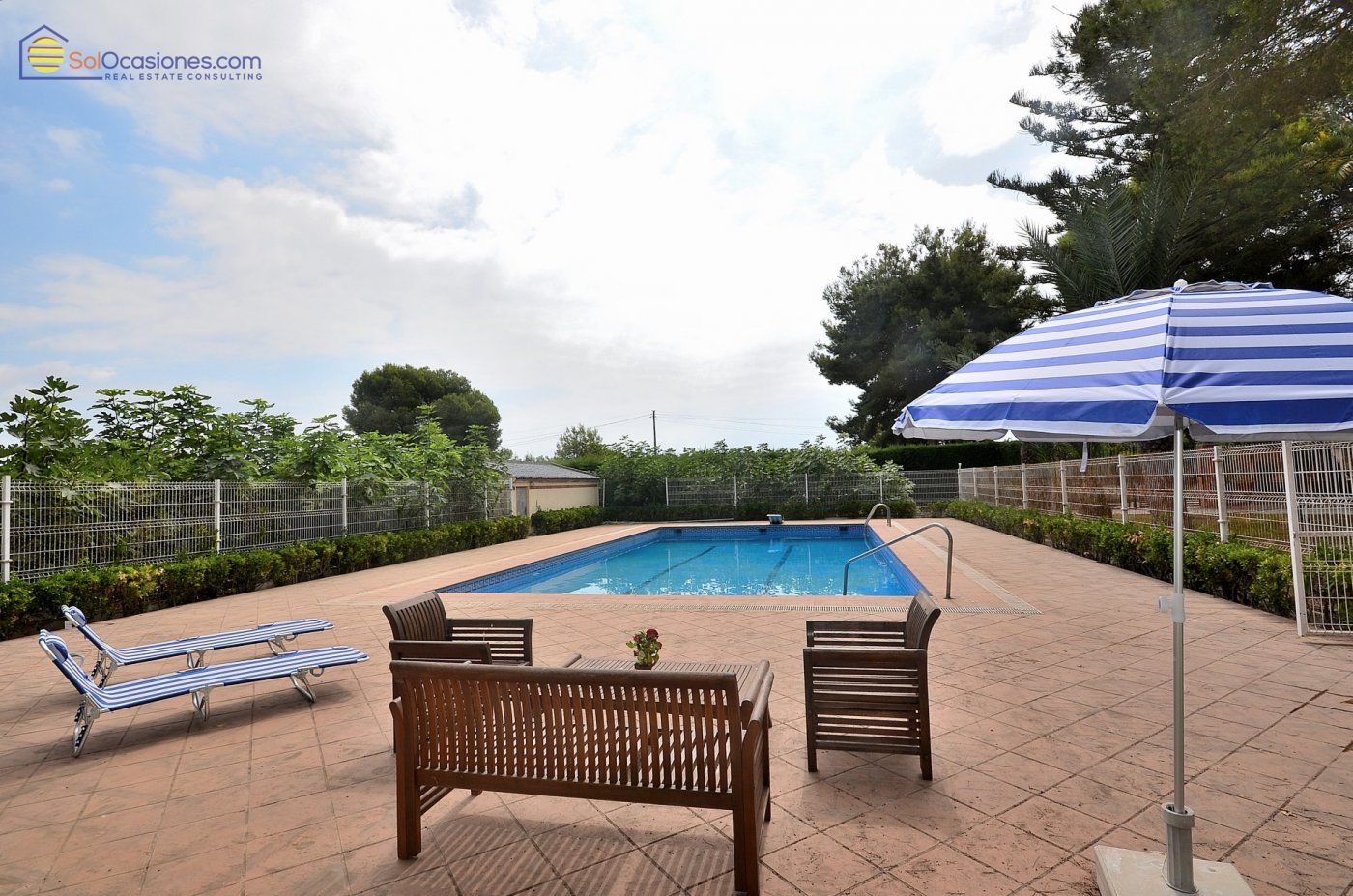 Villa in Los Balcones, Alicante, Spain 6 bedrooms, 671 sq.m. No. 115404