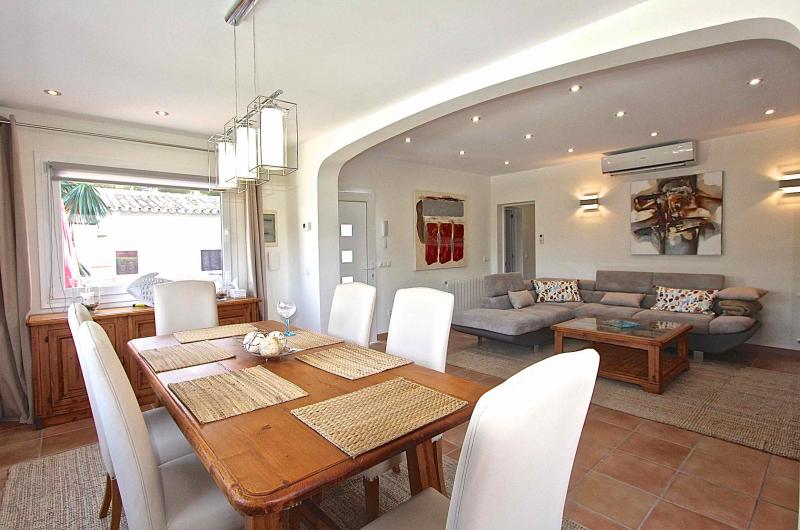 Villa à El Toro, Mallorca, Espagne 3 chambres, 164 m2 No. 103280