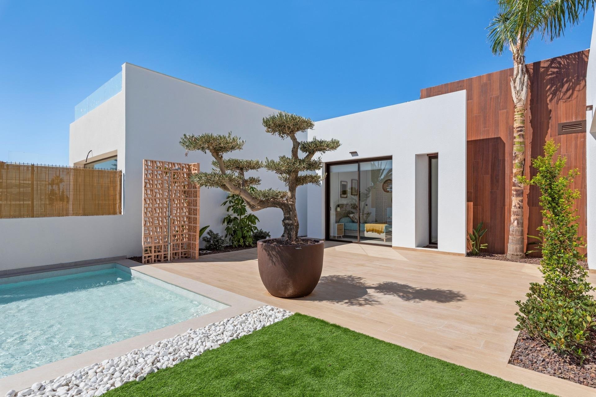 Villa in Los Alcazares, Murcia, Spain 3 bedrooms, 108 sq.m. No. 111279