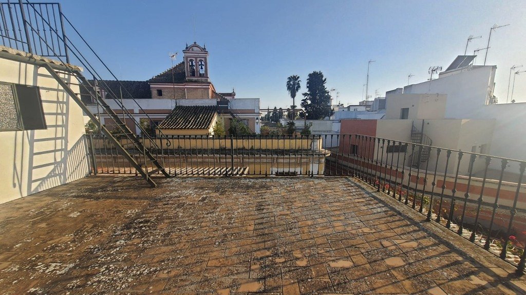 Casa a Sevilla, Seville, Spagna 5 camere da letto, 231 mq. N° 92087