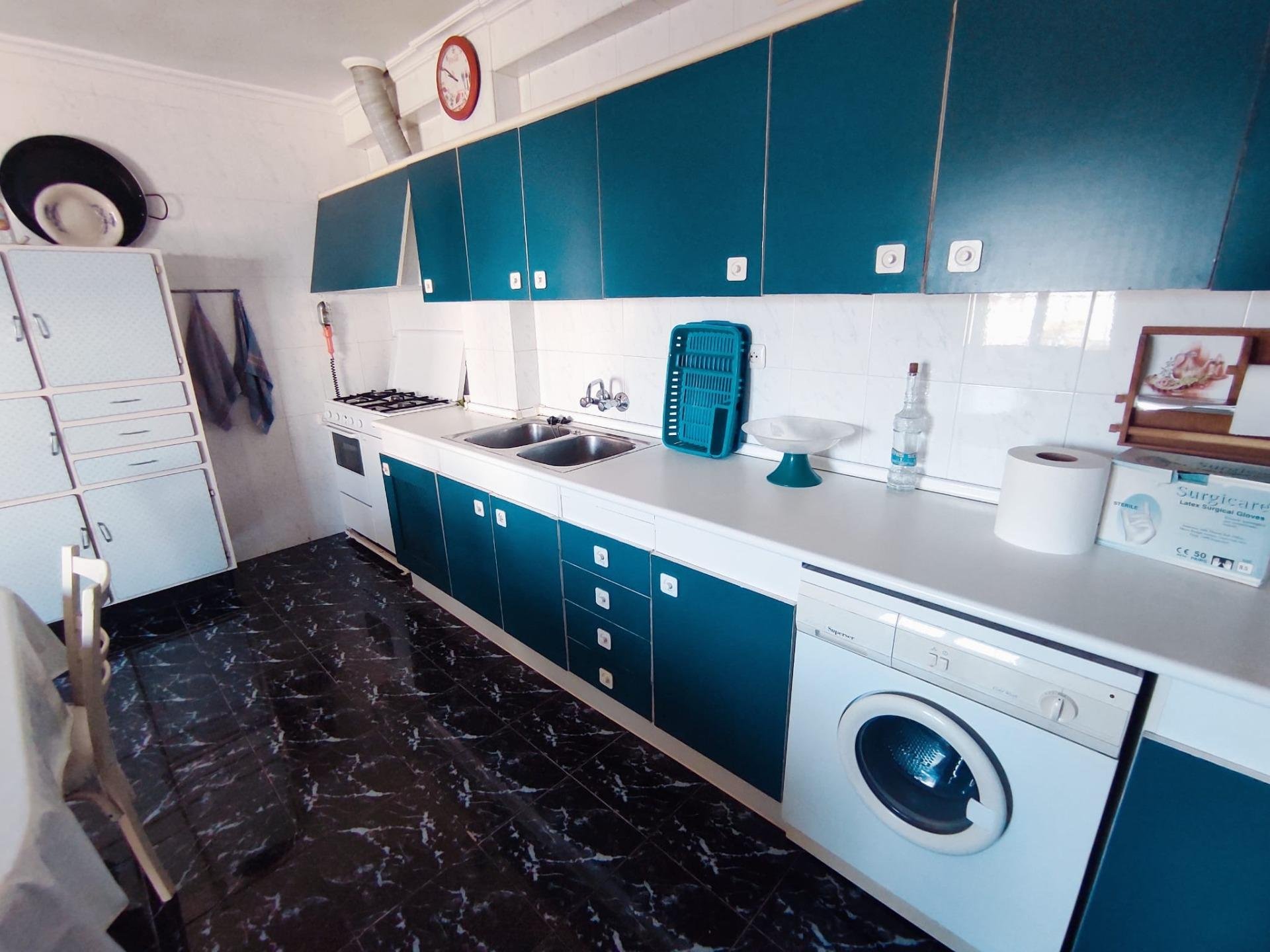 Hus i Dolores, Alicante, Spanien 3 sovrum, 220 kvm. Nr. 91876