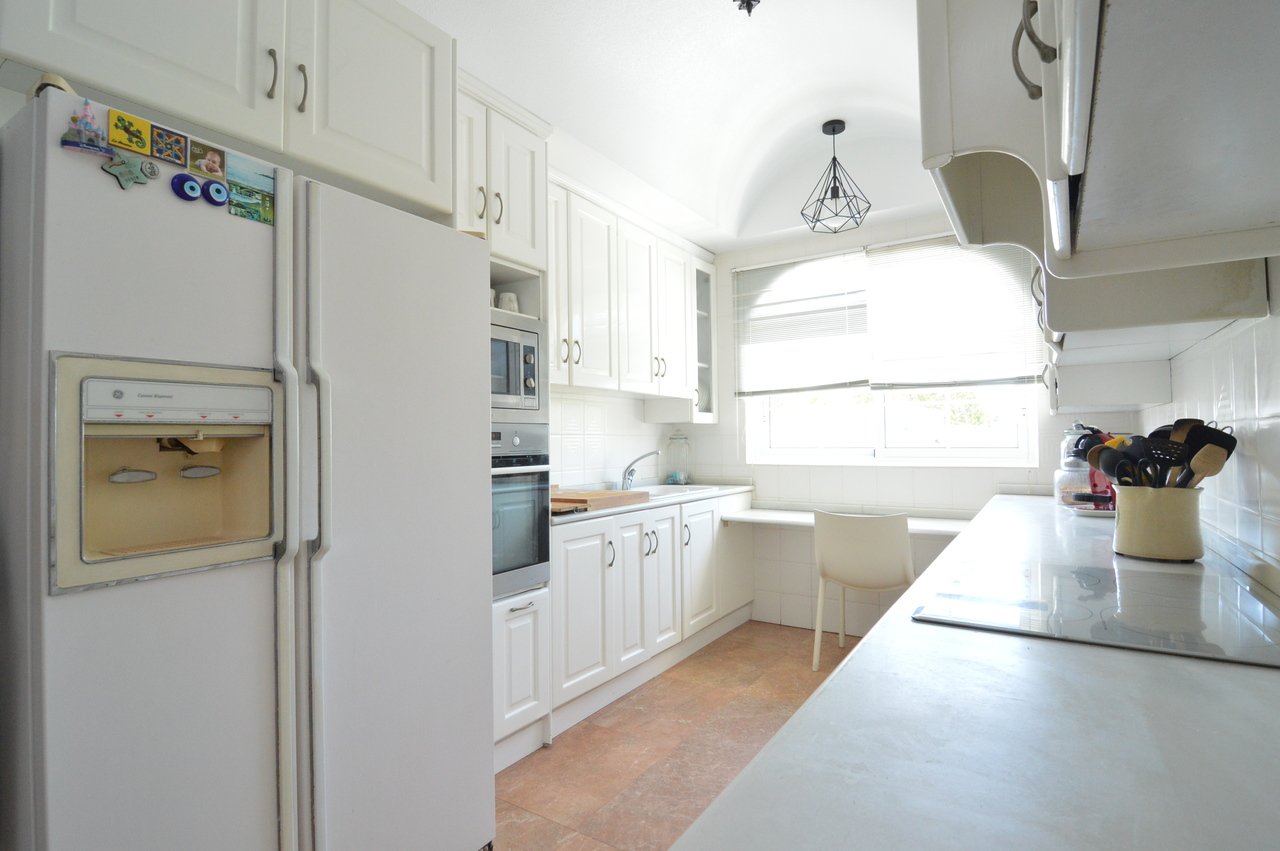 Villa in Torrevieja, Alicante, Spanien 4 Schlafzimmer, 520 m2 Nr. 115965