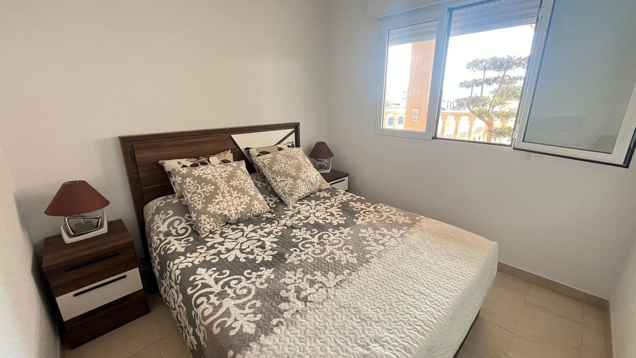 Huoneisto Alicante, Espanja 3 makuuhuonetta, 114 m2 No. 115967
