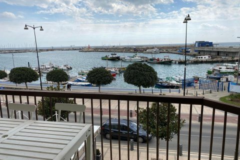 Huoneisto Cambrils, Tarragona, Espanja 4 makuuhuonetta, 110 m2 No. 21875