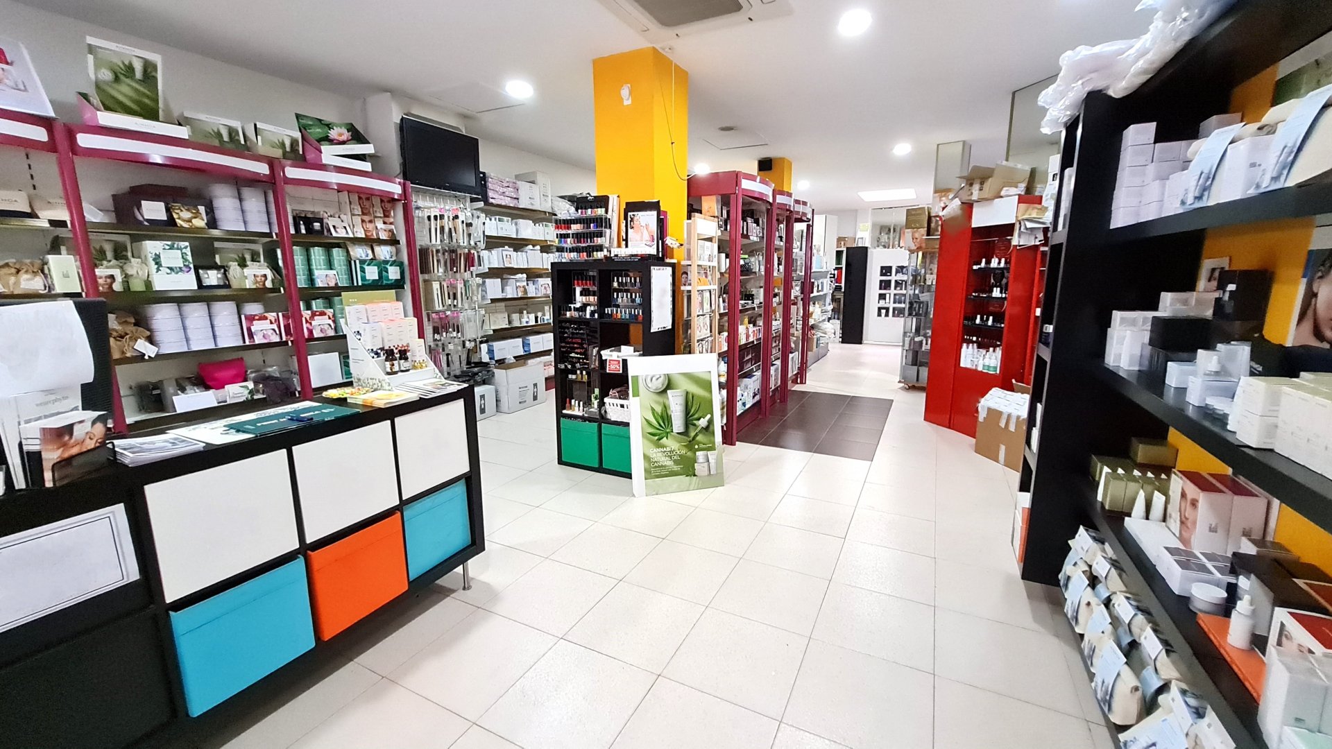 Proprietà commerciale a Palma de Majorca, Mallorca, Spagna 290 mq. N° 89262