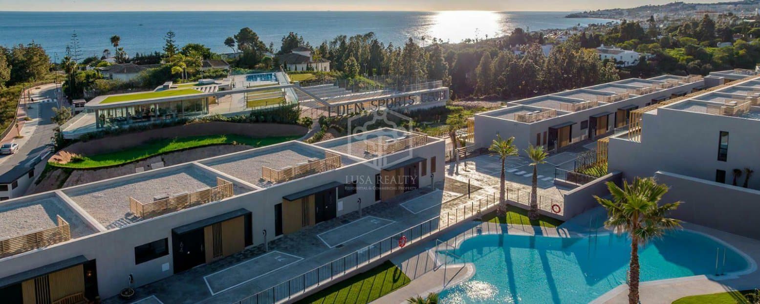 Radhus i Marbella, Malaga, Spanien 4 sovrum, 169 kvm. Nr. 111074