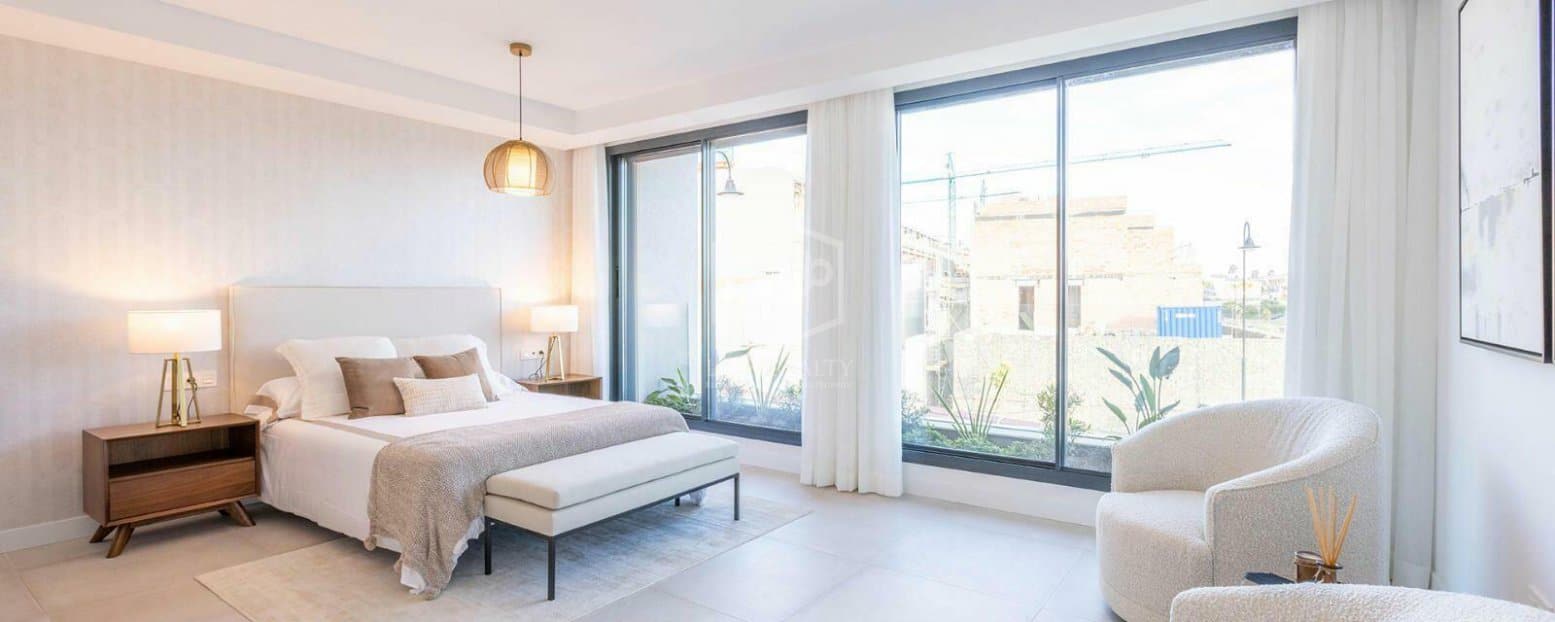 Radhus i Marbella, Malaga, Spanien 4 sovrum, 169 kvm. Nr. 111074