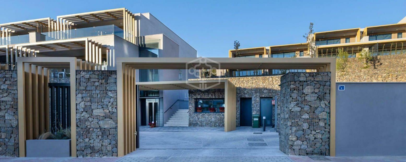 Radhus i Marbella, Malaga, Spanien 4 sovrum, 169 kvm. Nr. 111074