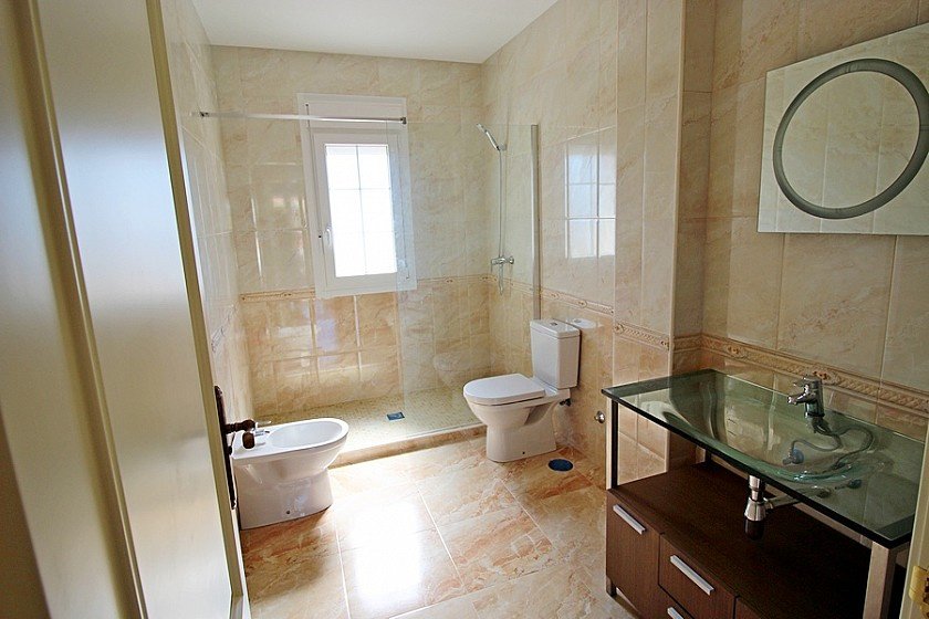Villa en Cabo Roig, Alicante, España 5 dormitorios, 250 m2 No. 103700