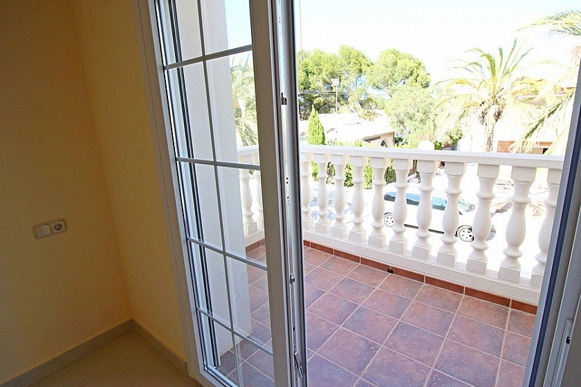 Villa en Cabo Roig, Alicante, España 5 dormitorios, 250 m2 No. 103700