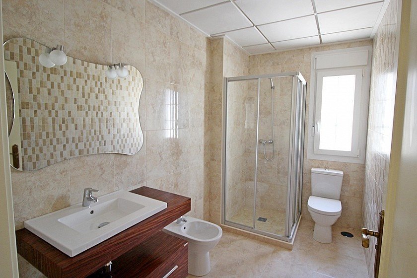 Villa en Cabo Roig, Alicante, España 5 dormitorios, 250 m2 No. 103700