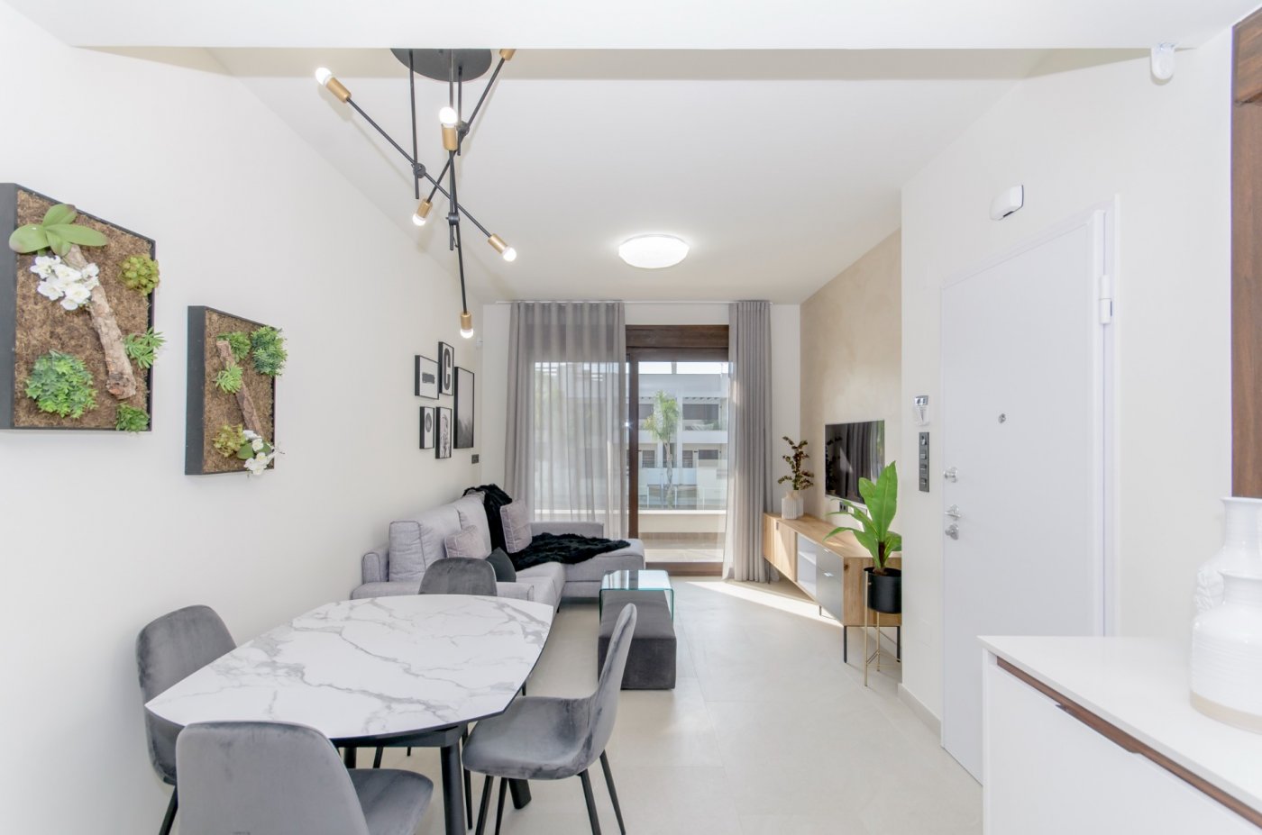 Bungalow i Los Balcones, Alicante, Spanien 3 sovrum, 70 kvm. Nr. 112807