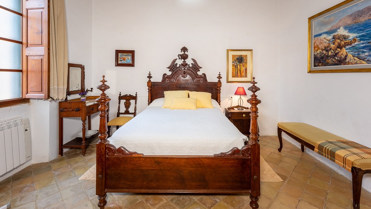 Casa adosada en Muro, Mallorca, España 5 dormitorios, 1051 m2 No. 84548
