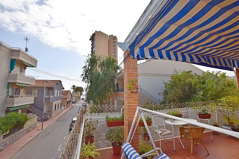 Bungalow en Santiago de la Ribera, Murcia, España 4 dormitorios, 240 m2 No. 111290