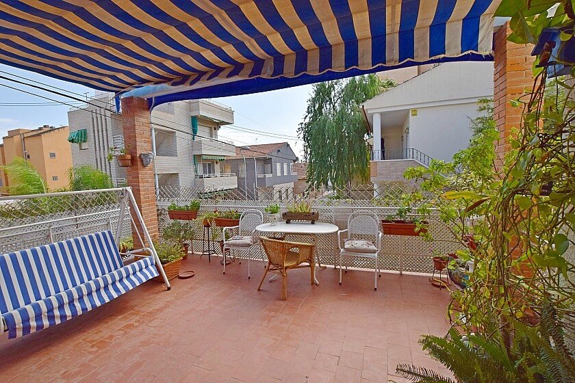 Bungalow en Santiago de la Ribera, Murcia, España 4 dormitorios, 240 m2 No. 111290