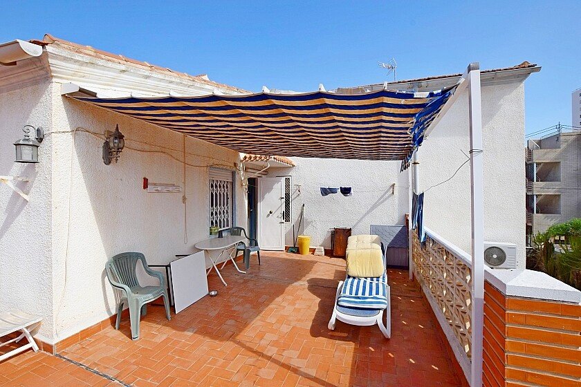 Bungalow en Santiago de la Ribera, Murcia, España 4 dormitorios, 240 m2 No. 111290