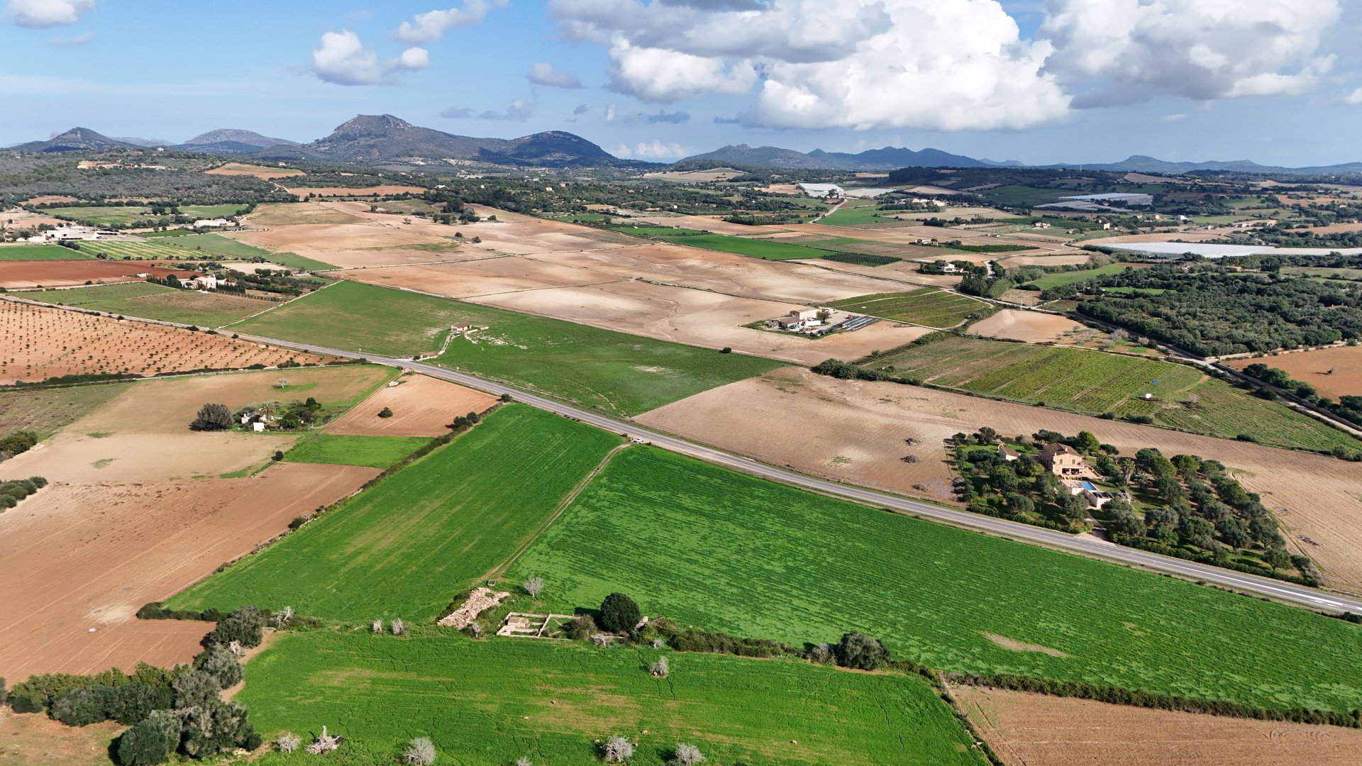 Zemes gabals Manacor, Mallorca, Spānijā 4 istabas, 55000 m2 Nr. 111946