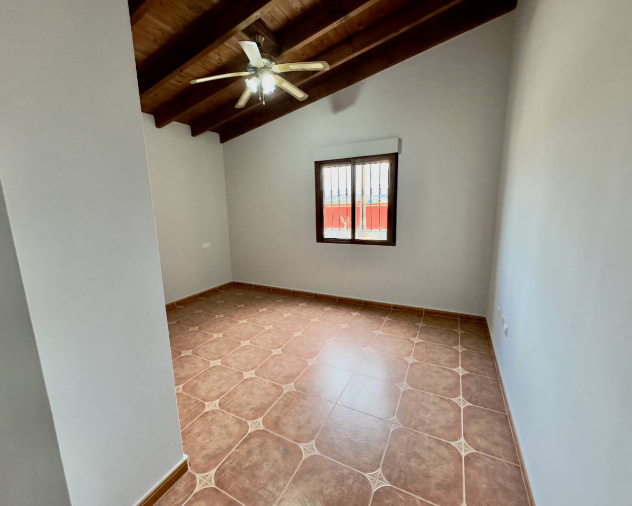 Finca i Orihuela, Alicante, Spanien 3 sovrum, 160 kvm. Nr. 95253