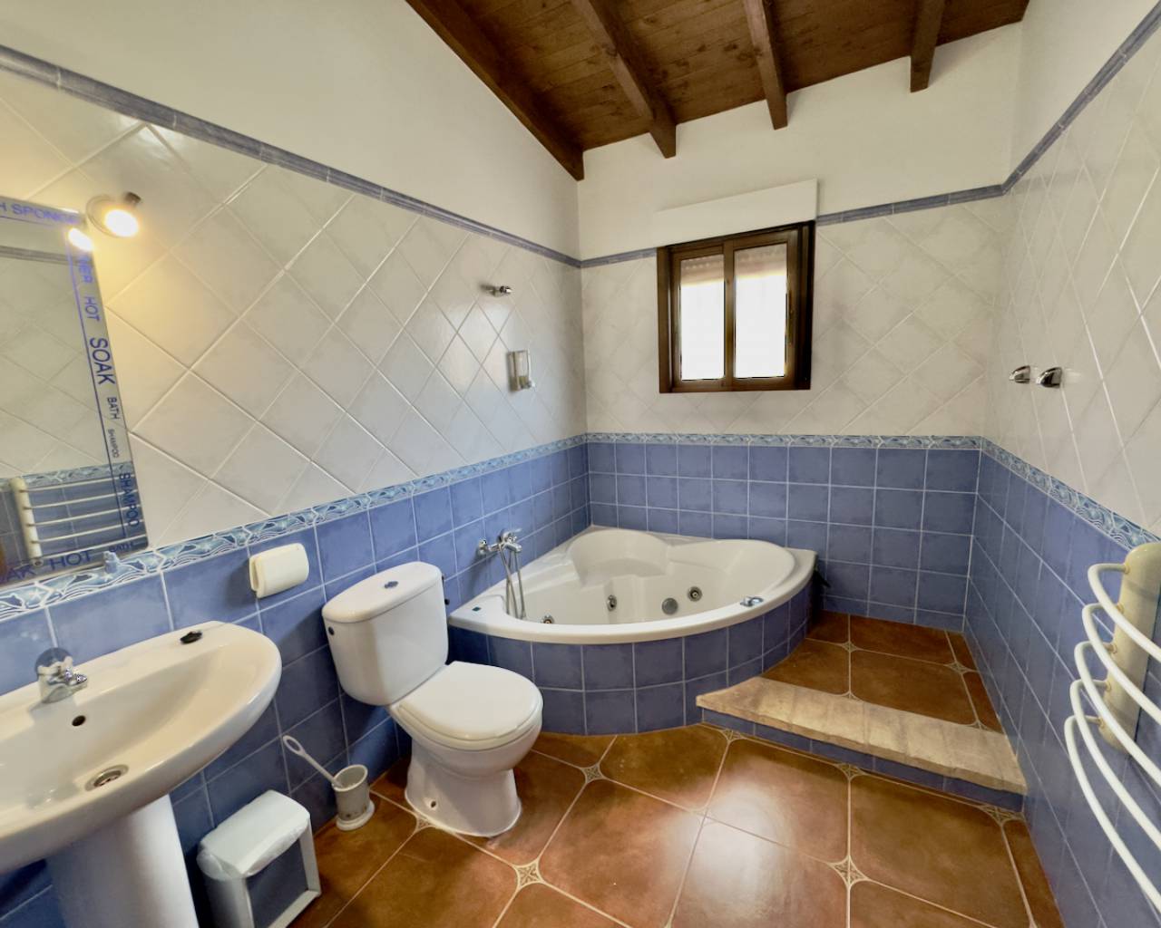Finca i Orihuela, Alicante, Spanien 3 sovrum, 160 kvm. Nr. 95253