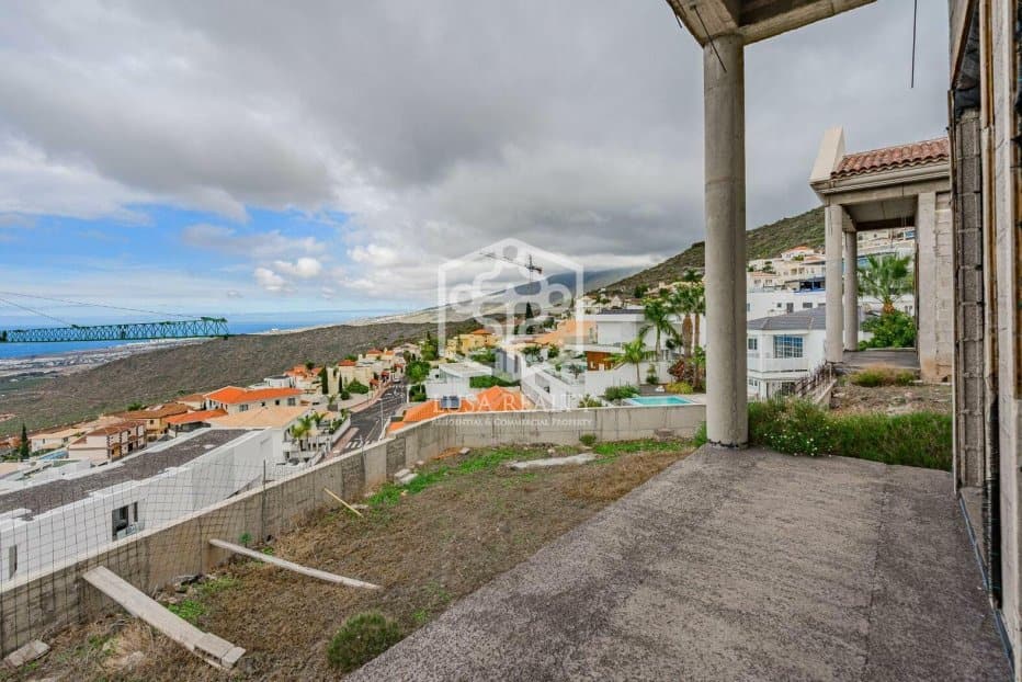 Villa à Adeje, Tenerife, Espagne 6 chambres, 845 m2 No. 94458