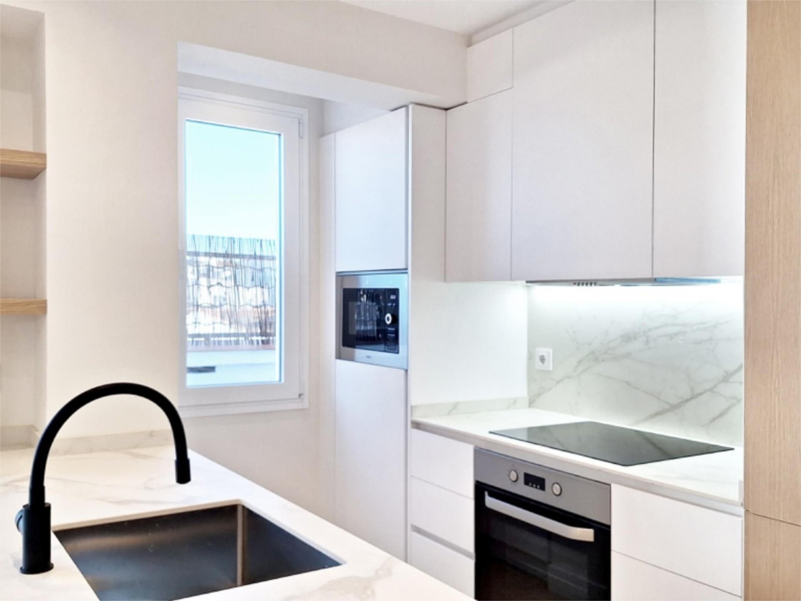 Wohnung in Madrid, Spanien 2 Schlafzimmer, 91 m2 Nr. 89242