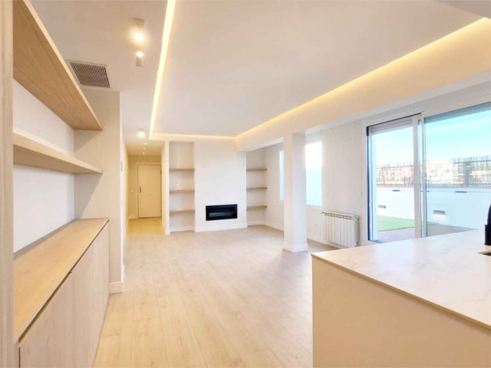 Wohnung in Madrid, Spanien 2 Schlafzimmer, 91 m2 Nr. 89242
