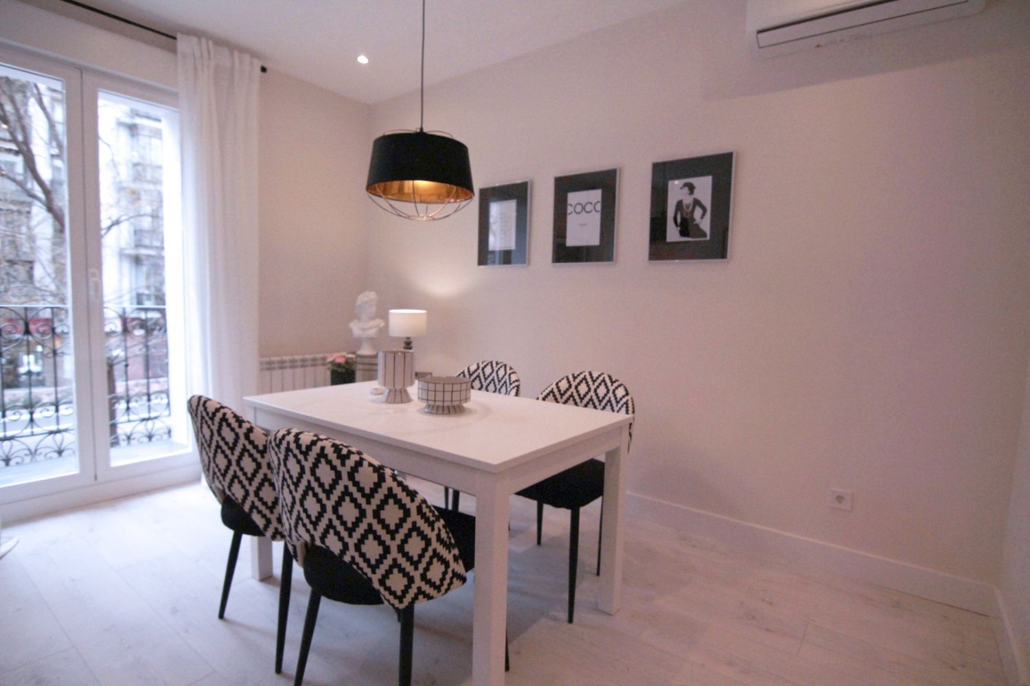 Apartment in Madrid, Spain 2 bedrooms, 97 sq.m. No. 89243