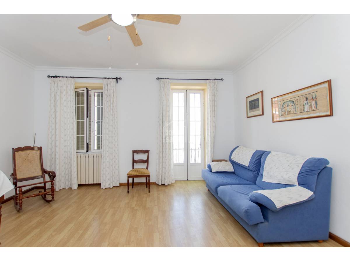 Villetta a schiera a Es Castell, Menorca, Spagna 7 camere da letto, 270 mq. N° 102146