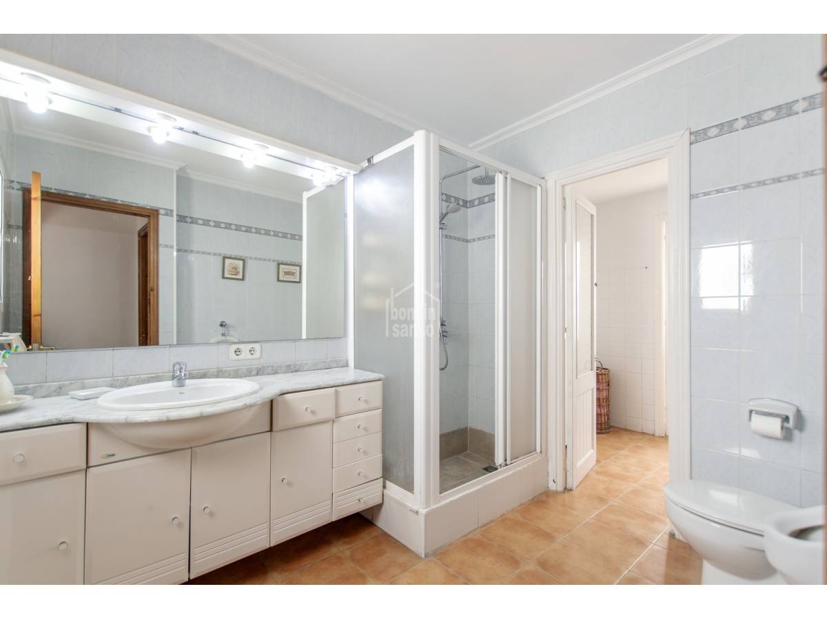 Villetta a schiera a Es Castell, Menorca, Spagna 7 camere da letto, 270 mq. N° 102146