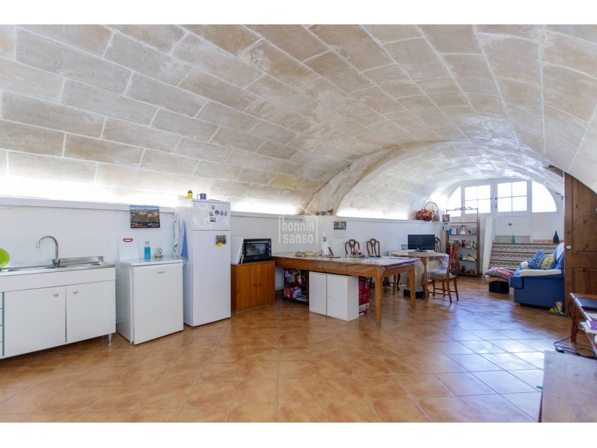 Villetta a schiera a Es Castell, Menorca, Spagna 7 camere da letto, 270 mq. N° 102146