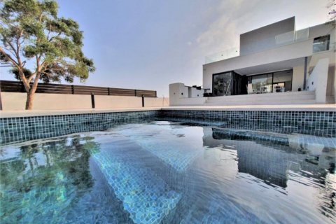 Talo Sitges, Barcelona, Espanja 5 makuuhuonetta, 308 m2 No. 53098