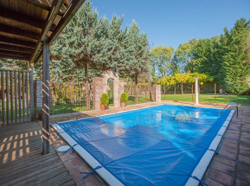 House in Girona, Spanien 4 Schlafzimmer, 450 m2 Nr. 22812