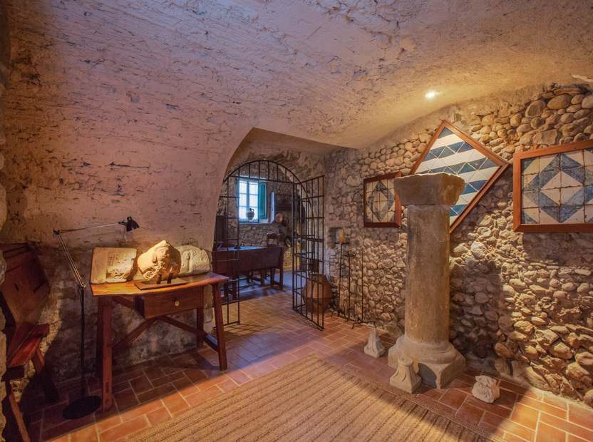 House in Girona, Spanien 4 Schlafzimmer, 450 m2 Nr. 22812