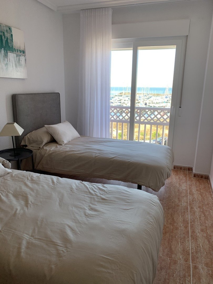 Lägenhet i La Manga del Mar Menor, Murcia, Spanien 3 sovrum, 102 kvm. Nr. 111352