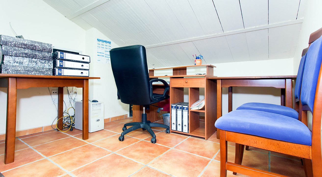 Liikekiinteistö Orihuela, Alicante, Espanja 240 m2 No. 22621