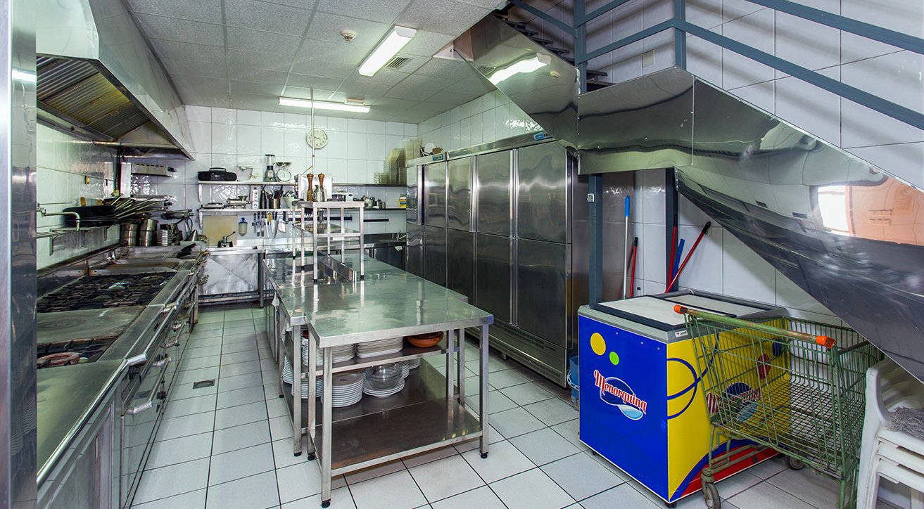 Liikekiinteistö Orihuela, Alicante, Espanja 240 m2 No. 22621