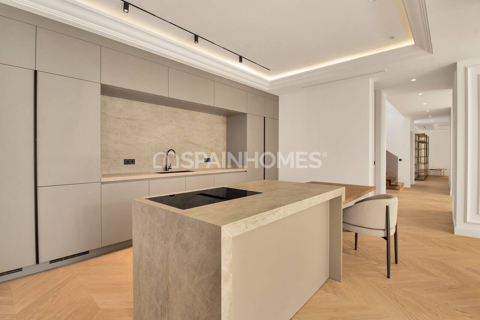 Villa in Marbella, Malaga, Spain 5 bedrooms, 615 sq.m. No. 48474