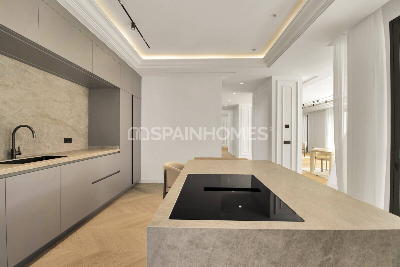 Villa in Marbella, Malaga, Spain 5 bedrooms, 615 sq.m. No. 48474