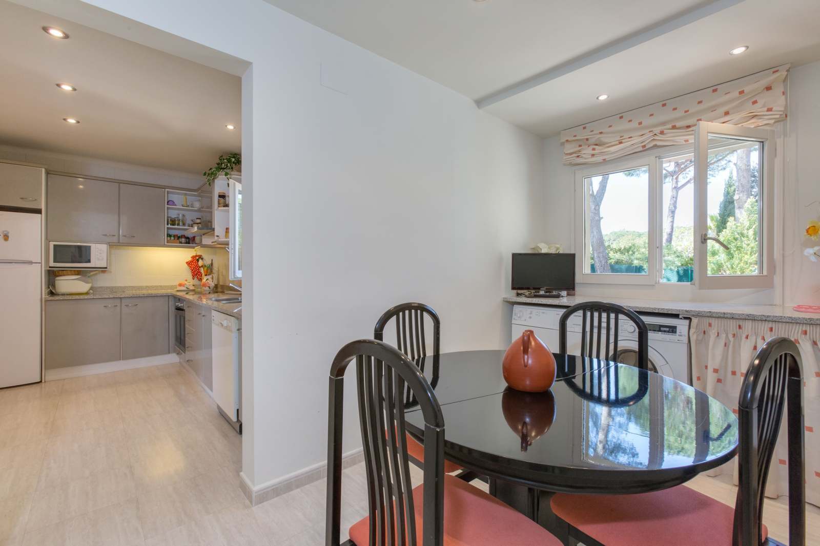 Talo Palafrugell, Girona, Espanja 4 makuuhuonetta, 228 m2 No. 22906