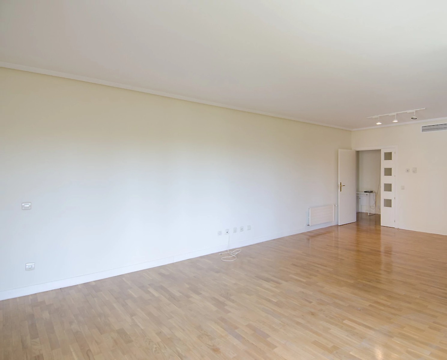 Dzīvoklis Madrid, Spānijā 3 istabas, 160 m2 Nr. 90589