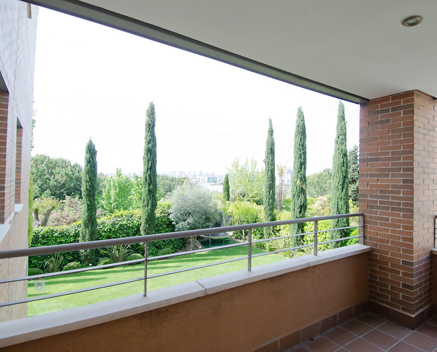 Dzīvoklis Madrid, Spānijā 3 istabas, 160 m2 Nr. 90589