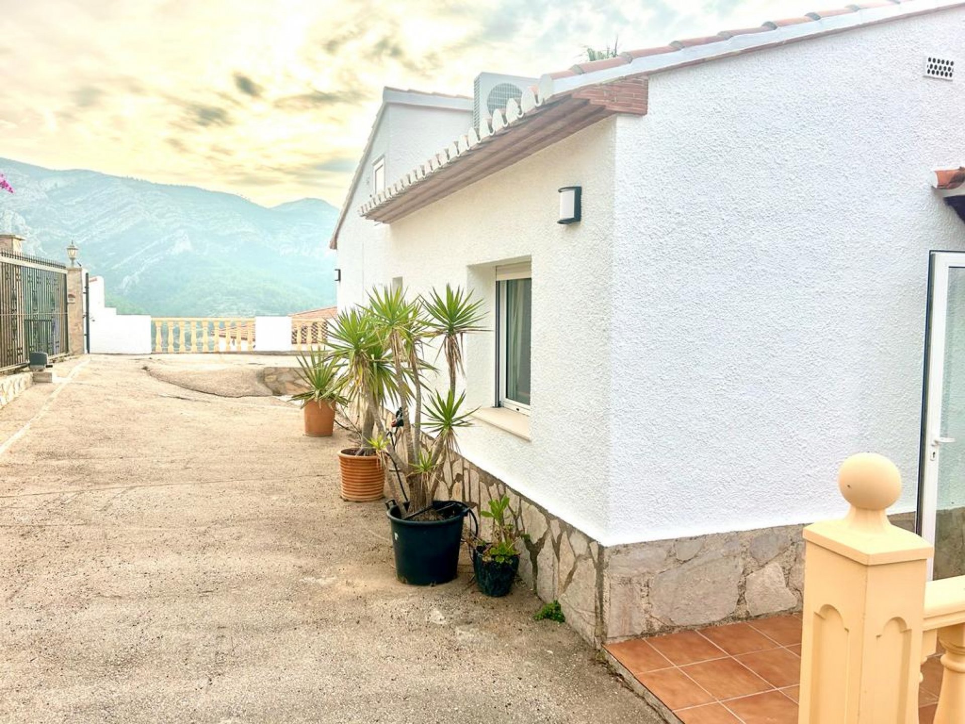Villa i Pedreguer, Alicante, Spanien 3 sovrum, 207 kvm. Nr. 90716