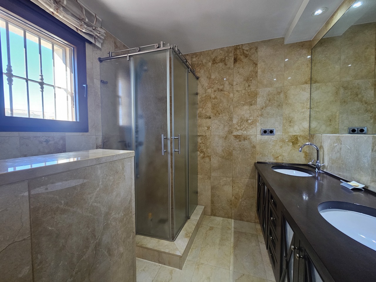 Villa à La Manga del Mar Menor, Murcia, Espagne 5 chambres, 800 m2 No. 115976
