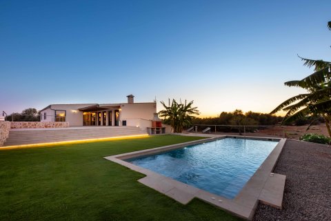 Finca à Campos, Mallorca, Espagne 5 chambres, 500 m2 No. 102206