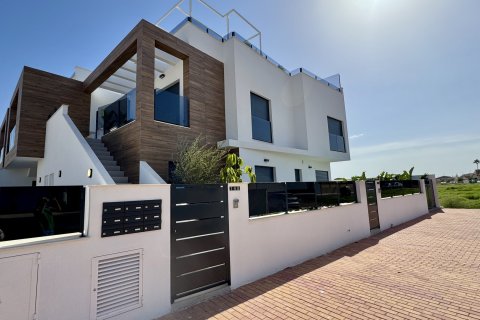 Apartment in San Pedro del Pinatar, Murcia, Spain 2 bedrooms, 78 sq.m. No. 113557