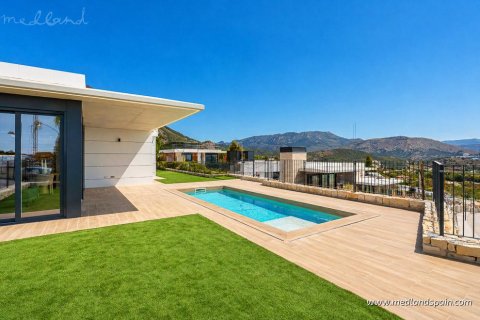 Villa a La Nucia, Alicante, Spagna 3 camere da letto, 124 mq. N° 108698