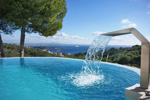 Villa in Bendinat, Mallorca, Spain 5 bedrooms, 355 sq.m. No. 103760