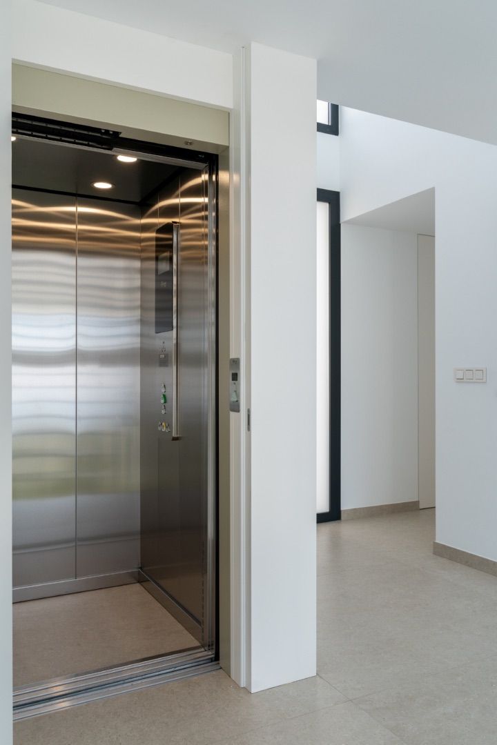 Villa en Altea, Alicante, España 4 dormitorios, 535 m2 No. 95667